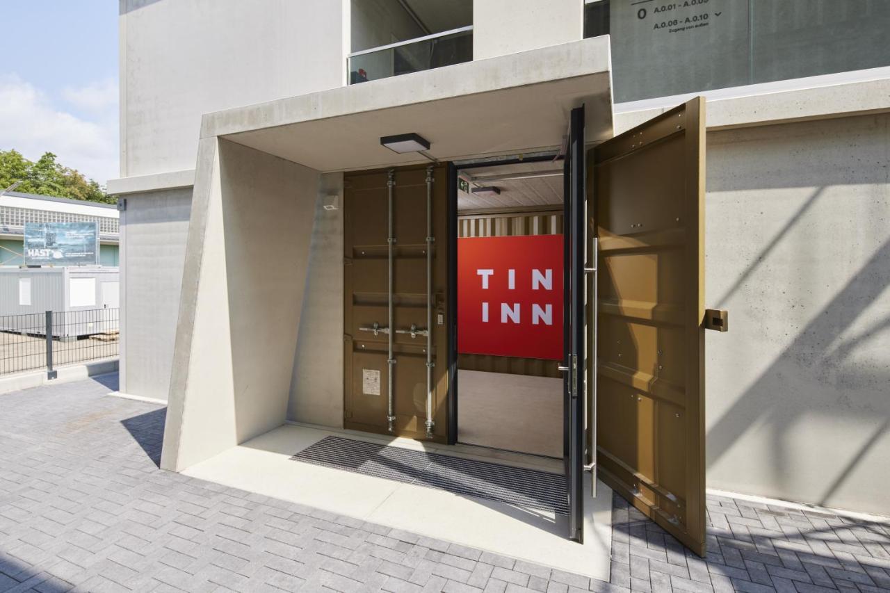 Tin Inn Montabaur L Einfach Gut - Das Hotel Aus Hochwertig Ausgebauten Ueberseecontainern Esterno foto