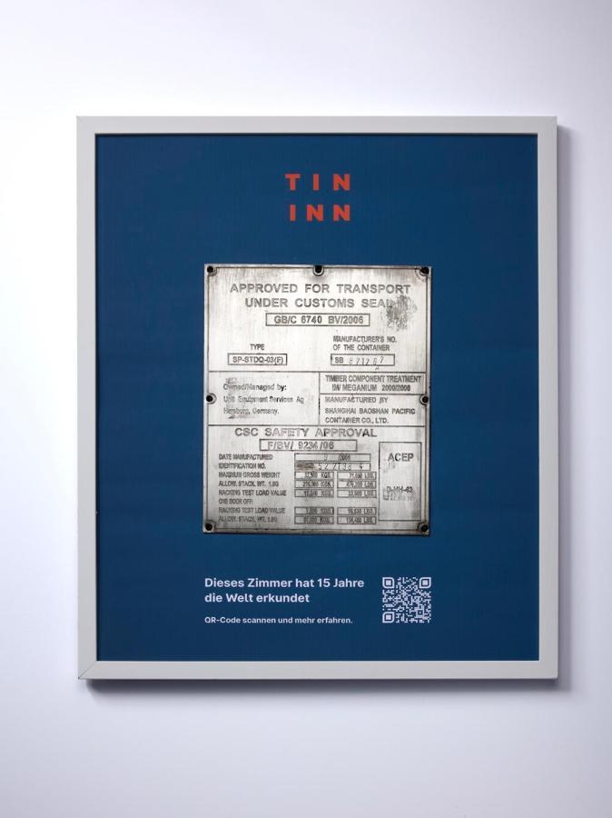 Tin Inn Montabaur L Einfach Gut - Das Hotel Aus Hochwertig Ausgebauten Ueberseecontainern Esterno foto